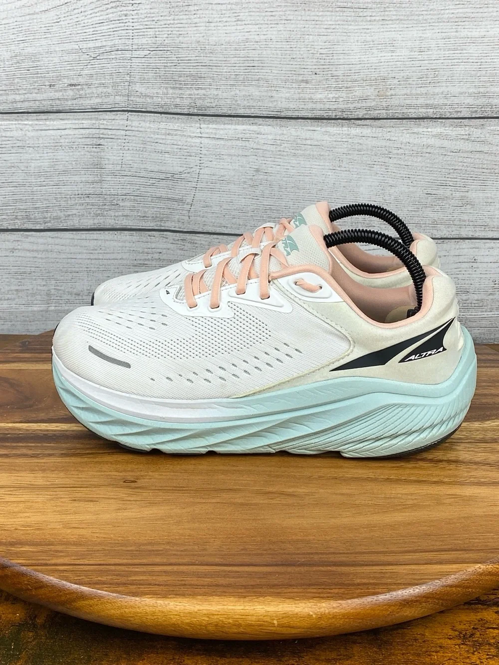 Altra VIA Olympus 2 White Blue Pink Road Running Shoes Women’s Sneaker Size 9